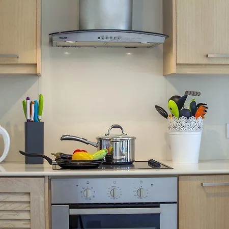 וילה The Ultimate Guide To Renting Your 5 Star 07 פרוטאראס